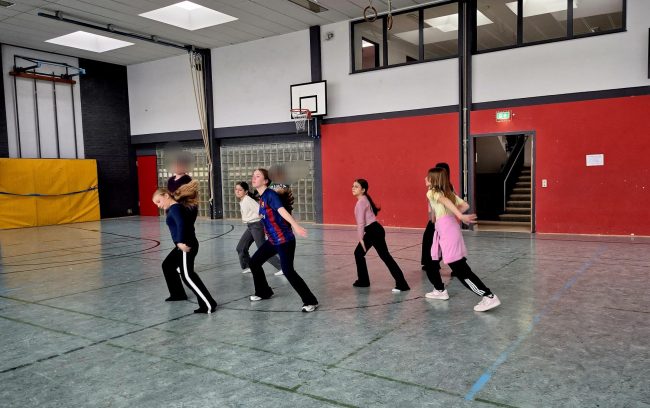 f196fa4a-7964-41e9-b4fb-710de3eff3e2